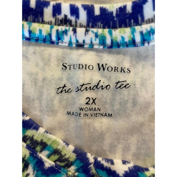 Studio Works Women's Top 2X Blue Green White Patterned Knit - Picture 6 of 8